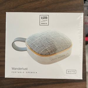 Wanderlust LSTN Portable Speaker